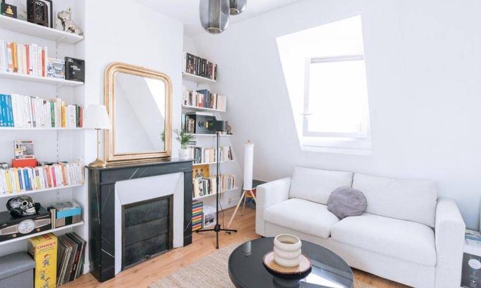 Quartier de la Goutte-d'Or Apartment | 12 m² Apartment ∙ 4 guests