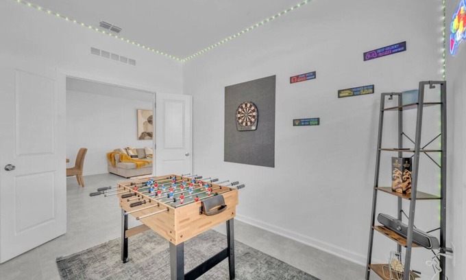 Winter Haven House | 12 min to Legoland & SeaLife- Games/Peppa Pig/Dinning
