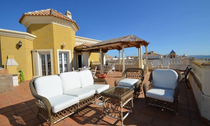 Punta del Moral Apartment | 120 m² Apartment ∙ 3 bedrooms ∙ 7 guests