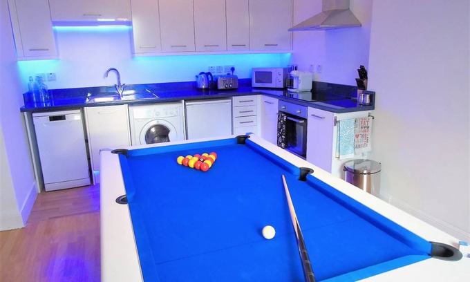 Helensburgh Apartment | 120 m² Apartment ∙ 2 bedrooms ∙ 6 guests