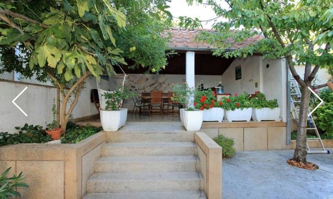 Starigrad Apartment | 120 m² Apartment ∙ 3 bedrooms ∙ 7 guests