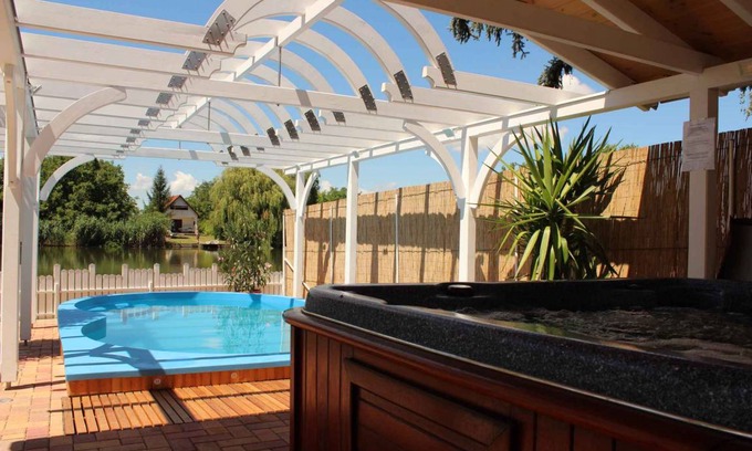 Bekesszentandras House | 120 m² House ∙ 4 bedrooms ∙ 10 guests