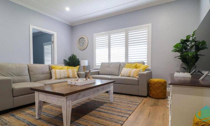 Pelican House | 120 m² House ∙ 3 bedrooms ∙ 8 guests