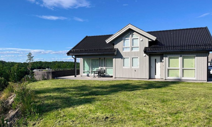 Arendal House | 120 m² House ∙ 4 bedrooms ∙ 8 guests