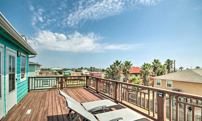 Surfside Beach House | 120 m² House ∙ 3 bedrooms ∙ 8 guests