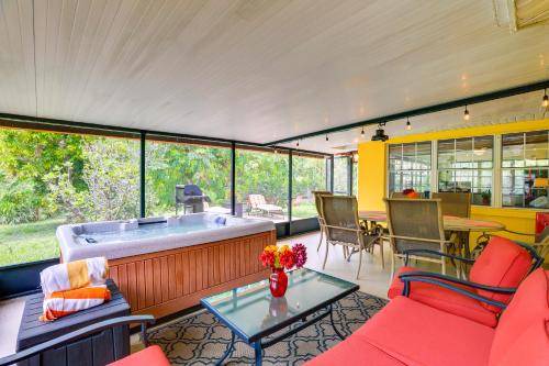 Warm Mineral Springs House | 120 m² House ∙ 2 bedrooms ∙ 5 guests