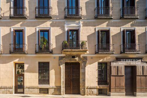 Embajadores Apartment | 124 m² Apartment ∙ 3 bedrooms ∙ 6 guests