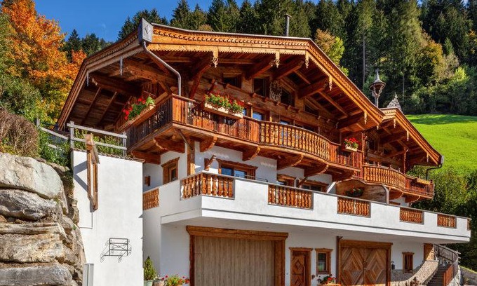 Ramsau im Zillertal Apartment | 125 m² Apartment ∙ 3 bedrooms ∙ 9 guests
