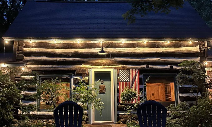Good Hart Cabin | 125 Year Old Log Cabin in Good Hart/Tunnel of Trees Lake Michigan Beach Access!
