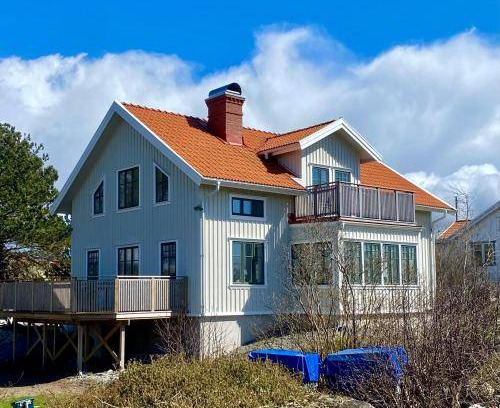 Mollosund Apartment | 130 m² Apartment ∙ 3 bedrooms ∙ 9 guests