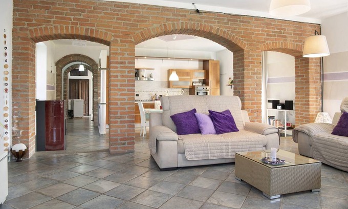 Castell'Alfero Apartment | 130 m² Apartment ∙ 2 bedrooms ∙ 6 guests