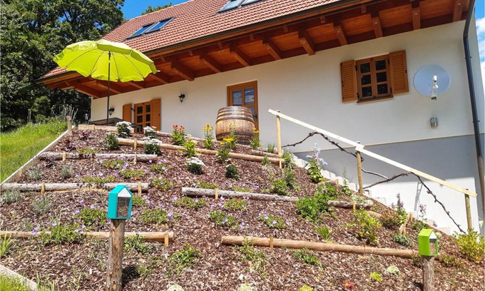 Welten House | 130 m² House ∙ 2 bedrooms ∙ 4 guests