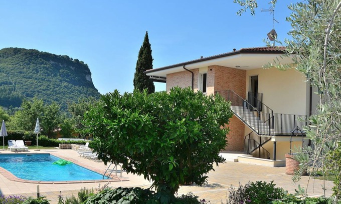 Garda House | 130 m² House ∙ 3 bedrooms ∙ 6 guests