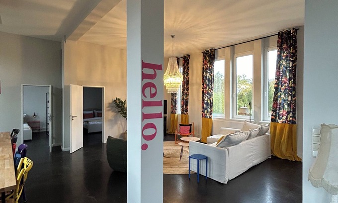 Schenefeld Apartment | 135sqm loft in an old factory on the outskirts of Hamburg