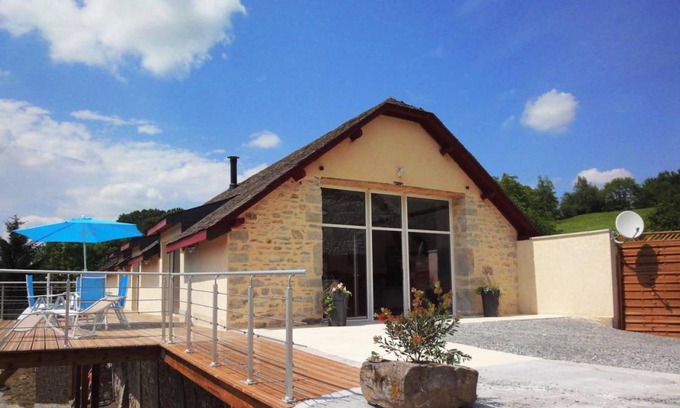 Montaut House | 140 m² Gîte ∙ 3 bedrooms ∙ 6 guests