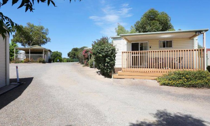 Moonta Bay Ski Chalet | 144 m² Chalet ∙ 3 bedrooms ∙ 8 guests
