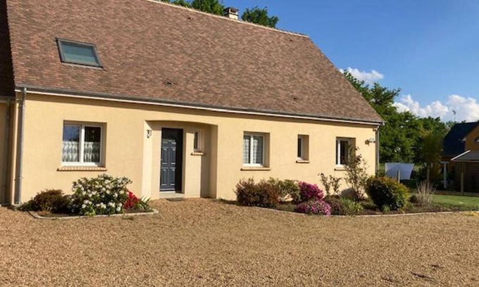 Ruaudin House | 146 m² House ∙ 4 bedrooms ∙ 9 guests