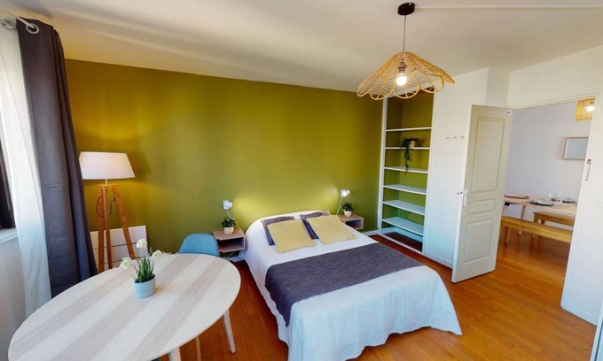 Grenelle Resort | 147 m² Private room ∙ 1 bedroom ∙ 1 guest