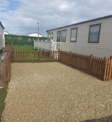 Brean Apartment | 149 Holiday Resort Unity 6 berth Passes optional No pets