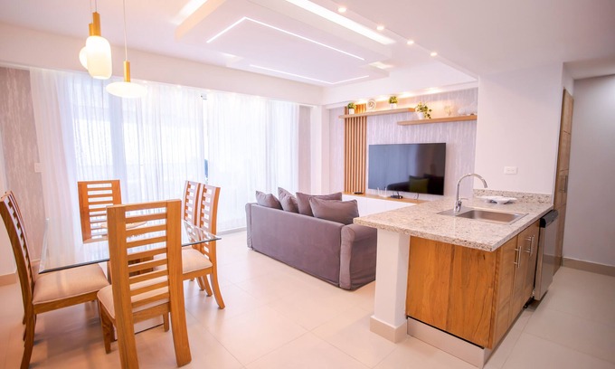 Juan Dolio - El Pueblo Apartment | 14th Floor Modern Ocean, Beach & Pool View Apartment in Juan Dolio