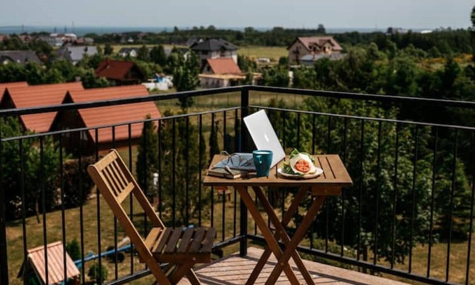 Wladyslawowo Apartment | 15 A Beautiful Studio With a View of the City and the sea