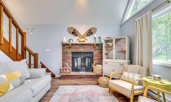 Tobyhanna House | 15 Mi to Ski Resort: Home w/Fire Pit in Tobyhanna