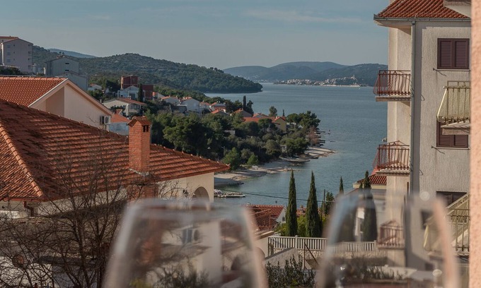 Okrug Gornji Apartment | 15 mins from Split airport 200 meters to beach - walking distance to amenities