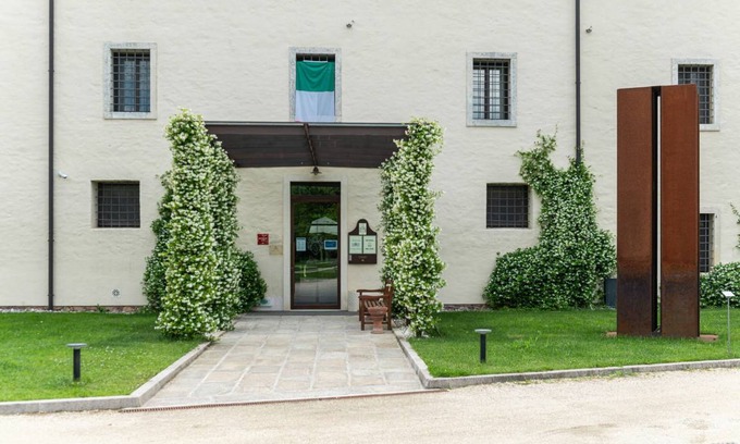 Lonigo Apartment | 150 m² Apartment ∙ 2 bedrooms ∙ 4 guests