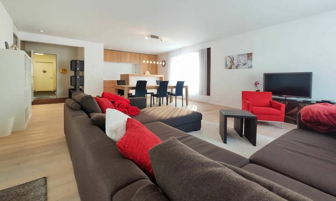 Davos-Dorf Apartment | 150 m² Apartment ∙ 3 bedrooms ∙ 6 guests