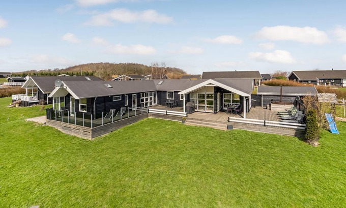Spodsbjerg House | 150 m² House ∙ 5 bedrooms ∙ 11 guests