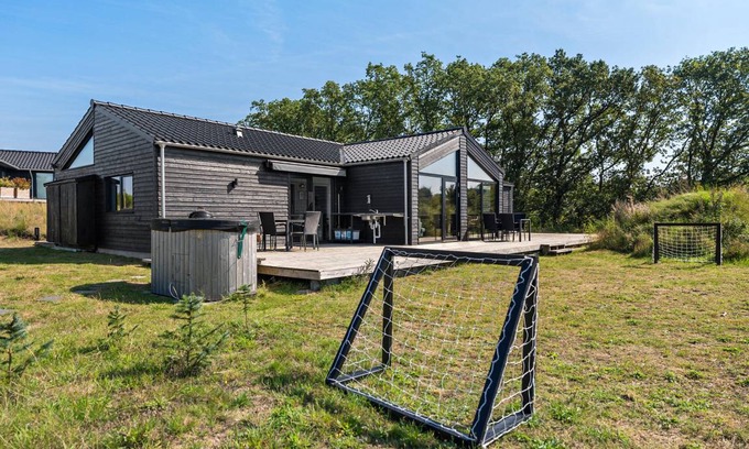 Krejbjerg House | 153 m² House ∙ 5 bedrooms ∙ 13 guests