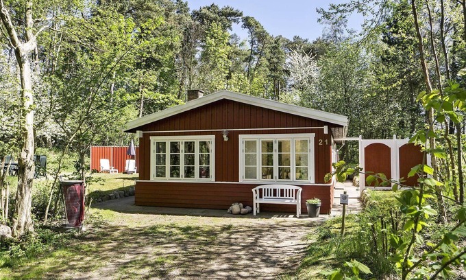 Oster Somarken House | 1538 Aakirkeby - Sluseparken 21