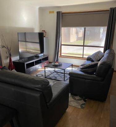 Wodonga Apartment | 155 m² Apartment ∙ 2 bedrooms ∙ 5 guests