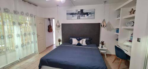 Pamandzi Bed & Breakfast | 158 m² Bed and breakfast ∙ 4 bedrooms ∙ 15 guests