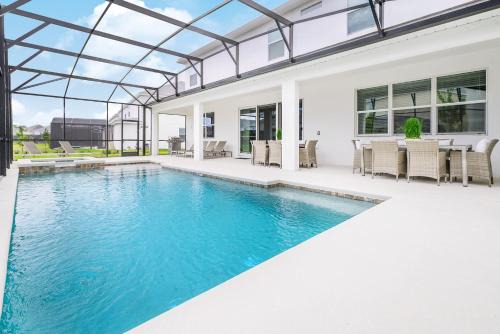 Kissimmee House | 15BR Mansion Near Disney Private Pool Hot Tub