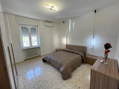 Terni Apartment | -15min Cascate Marmore- Ampio Appartamento, Park gratuito