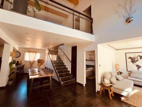 Quartier Administrations Apartment | 160 m² Apartment ∙ 4 bedrooms ∙ 8 guests