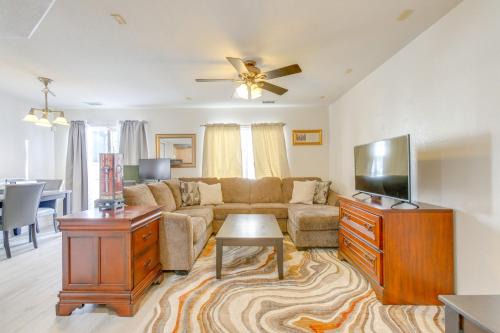 Dupont House | 16 Mi to Dtwn Denver Cozy Townhome with Patio!
