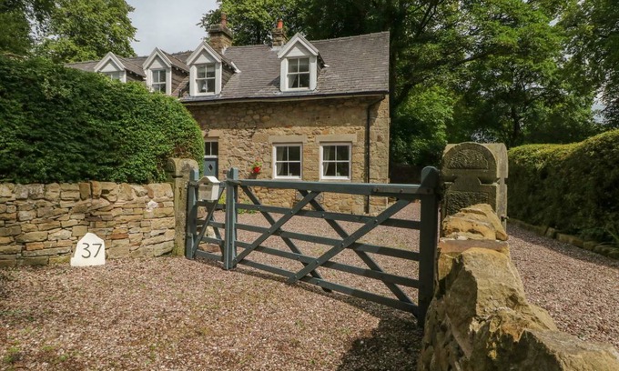 Buxton Cottage | 160 m² Cottage ∙ 5 bedrooms ∙ 10 guests