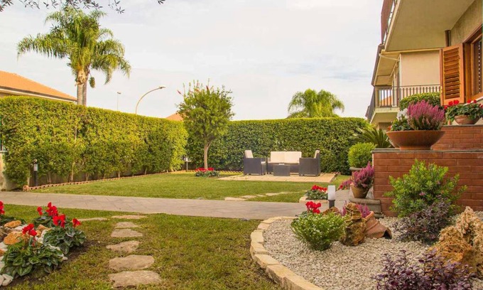 Riposto House | 160 m² House ∙ 3 bedrooms ∙ 6 guests