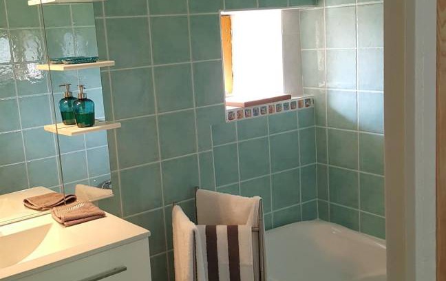 Laval House | 160 m² House ∙ 3 bedrooms ∙ 6 guests