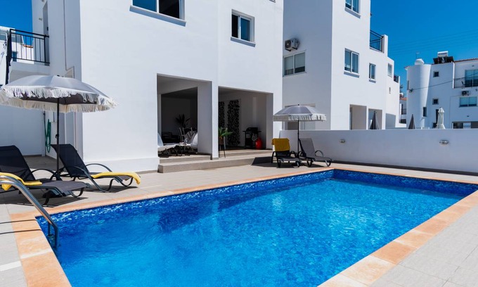 Tremithousa Villa | 160 m² Villa ∙ 4 bedrooms ∙ 8 guests