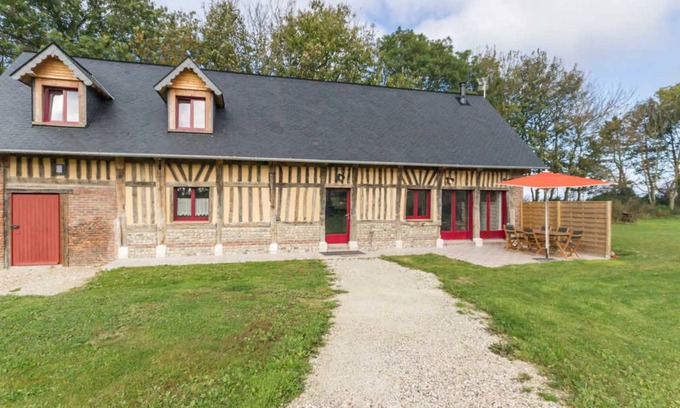 Saint-Jouin-Bruneval House | 165 m² House ∙ 4 bedrooms ∙ 8 guests