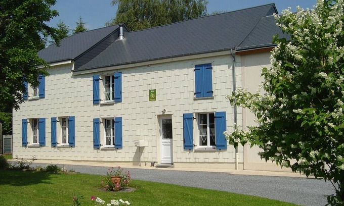 Rocroi House | 165 m² Gîte ∙ 5 bedrooms ∙ 9 guests