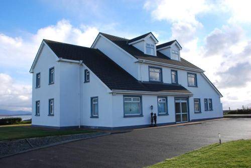 Belmullet Bed & Breakfast | 167 m² Bed and breakfast ∙ 3 guests