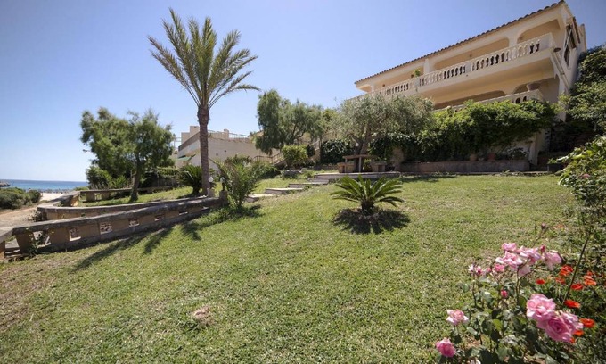 Cala Anguila-Cala Mendia House | 170 m² House ∙ 3 bedrooms ∙ 7 guests