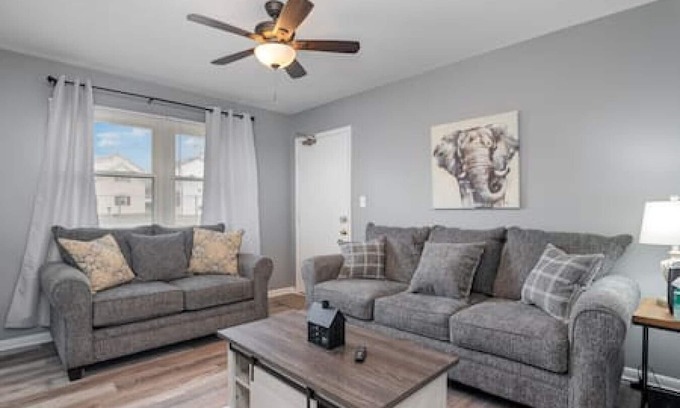 Trenton Apartment | 17 S First - Unit 6 · 17 s first street unit 6