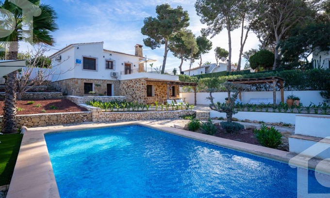 La Sabatera Villa | 173 m² Villa ∙ 4 bedrooms ∙ 8 guests