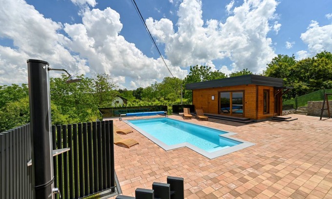Ludbreg House | 174 m² House ∙ 4 bedrooms ∙ 8 guests