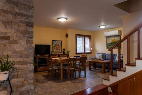 Krivodol House | 180 m² House ∙ 3 bedrooms ∙ 12 guests